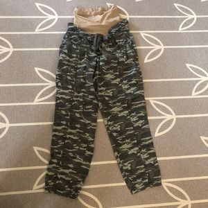 EUC Motherhood Cropped Pants - Large